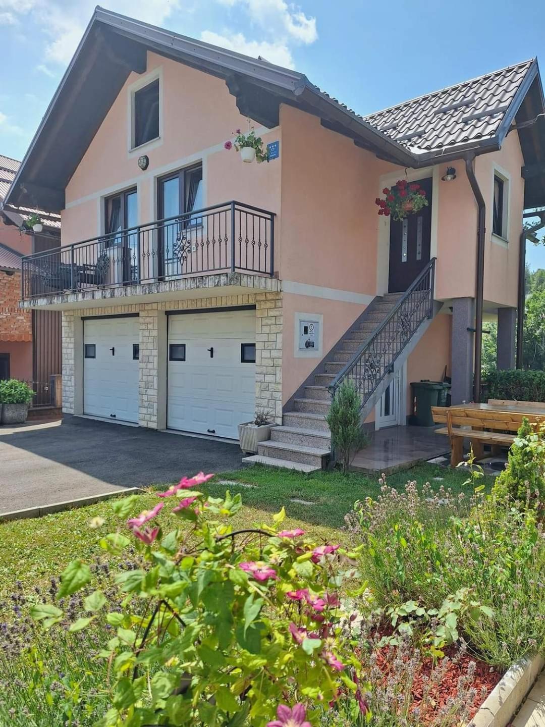 Holiday Home Lana ฟูชิเน ภายนอก รูปภาพ