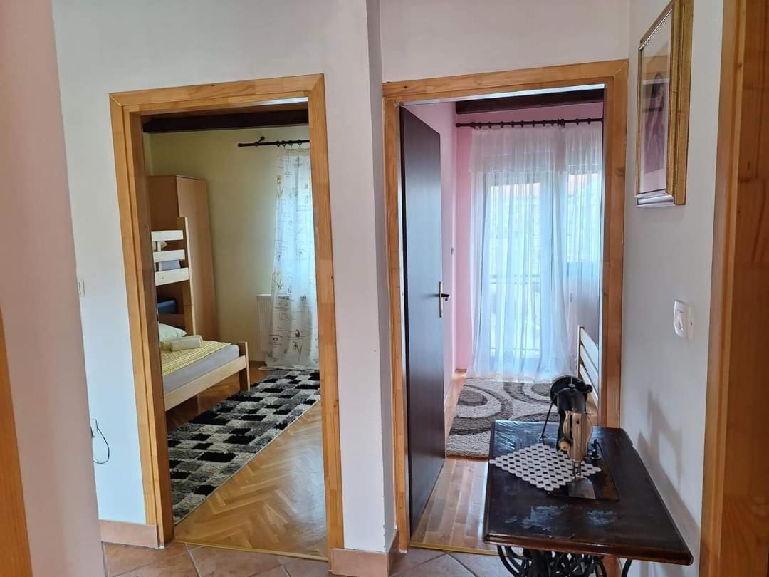 Holiday Home Lana ฟูชิเน ภายนอก รูปภาพ